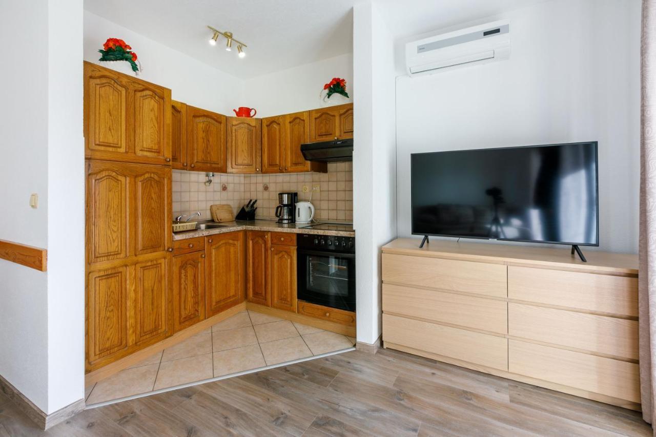 Apartments Kulas โนวีวีโนดอลสกี ภายนอก รูปภาพ