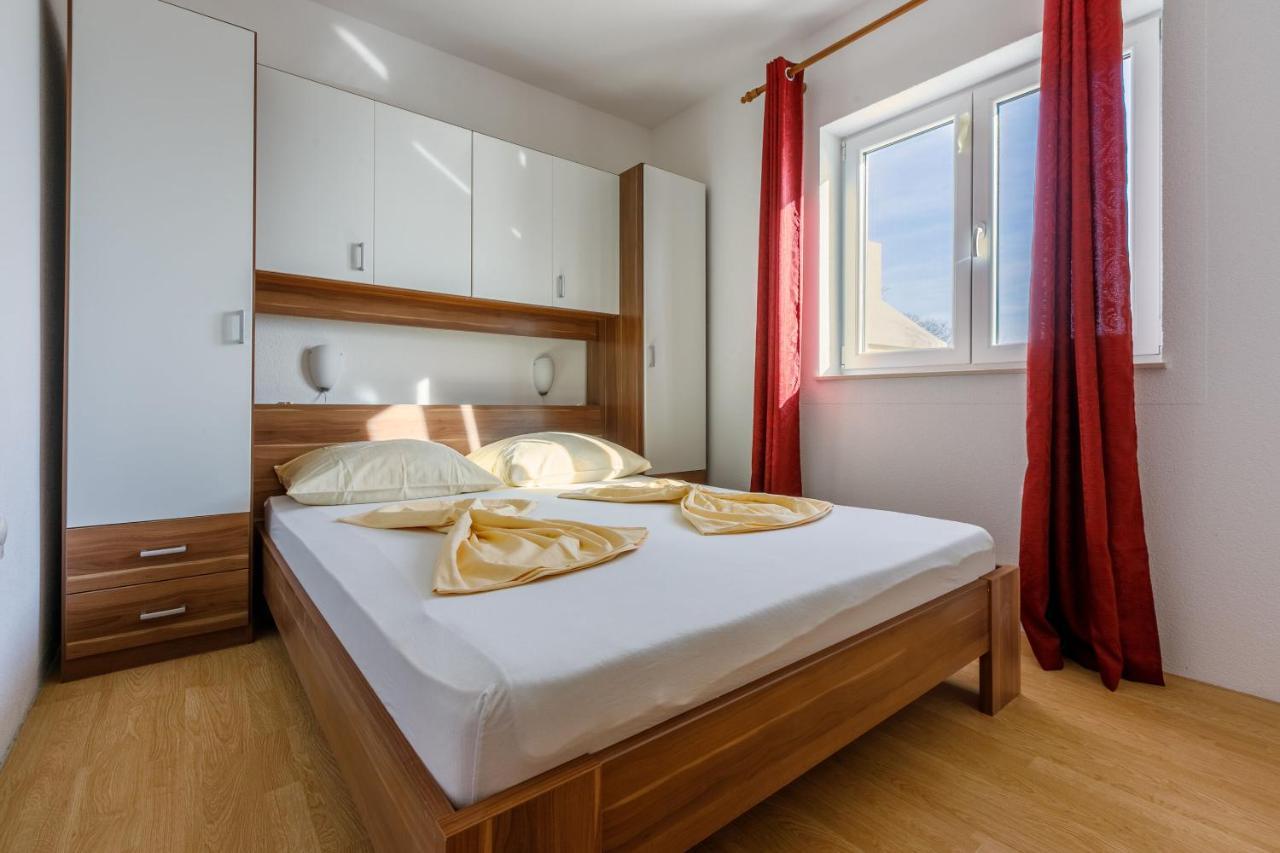 Apartments Kulas โนวีวีโนดอลสกี ภายนอก รูปภาพ