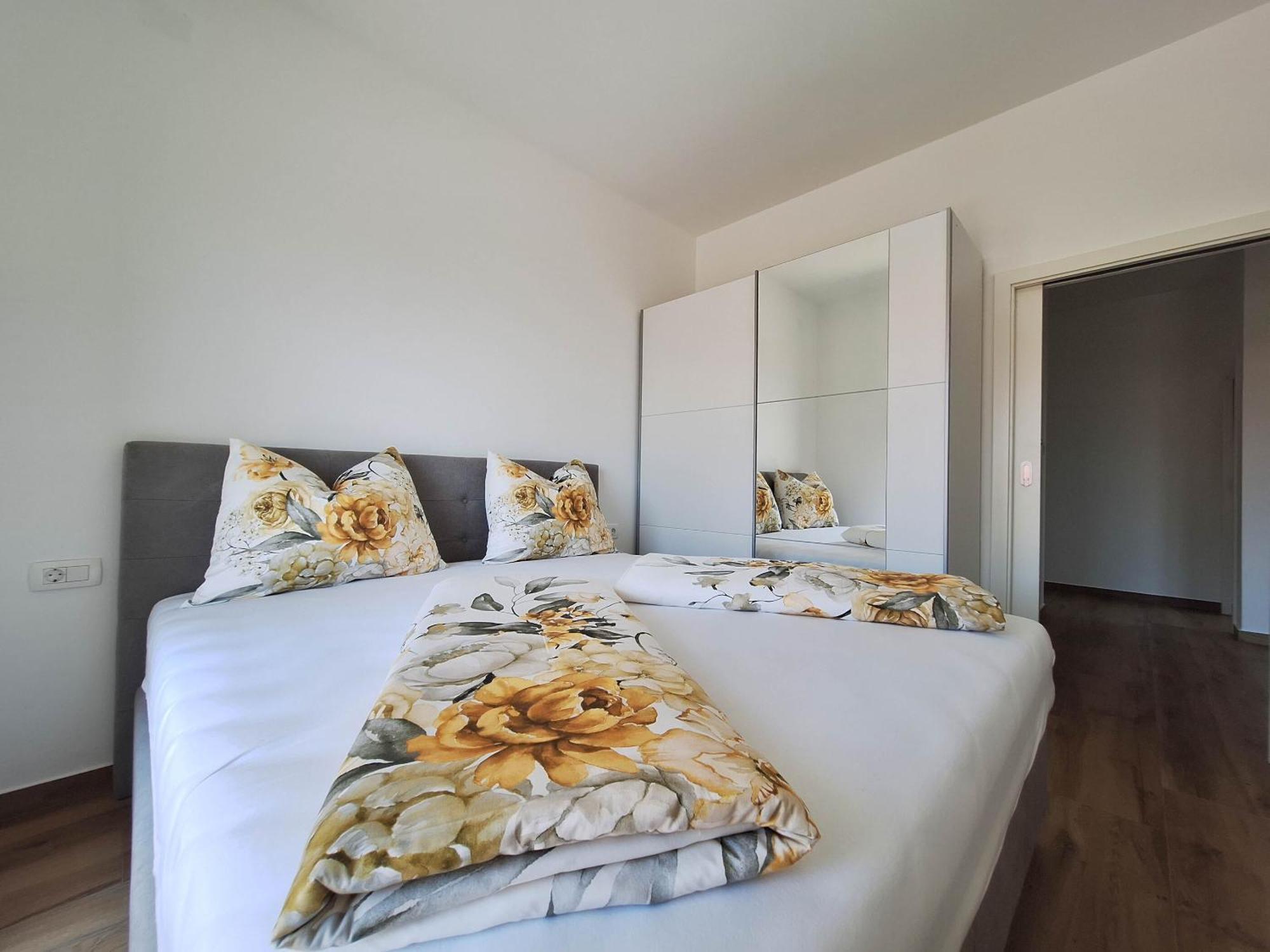 Apartments Kulas โนวีวีโนดอลสกี ภายนอก รูปภาพ