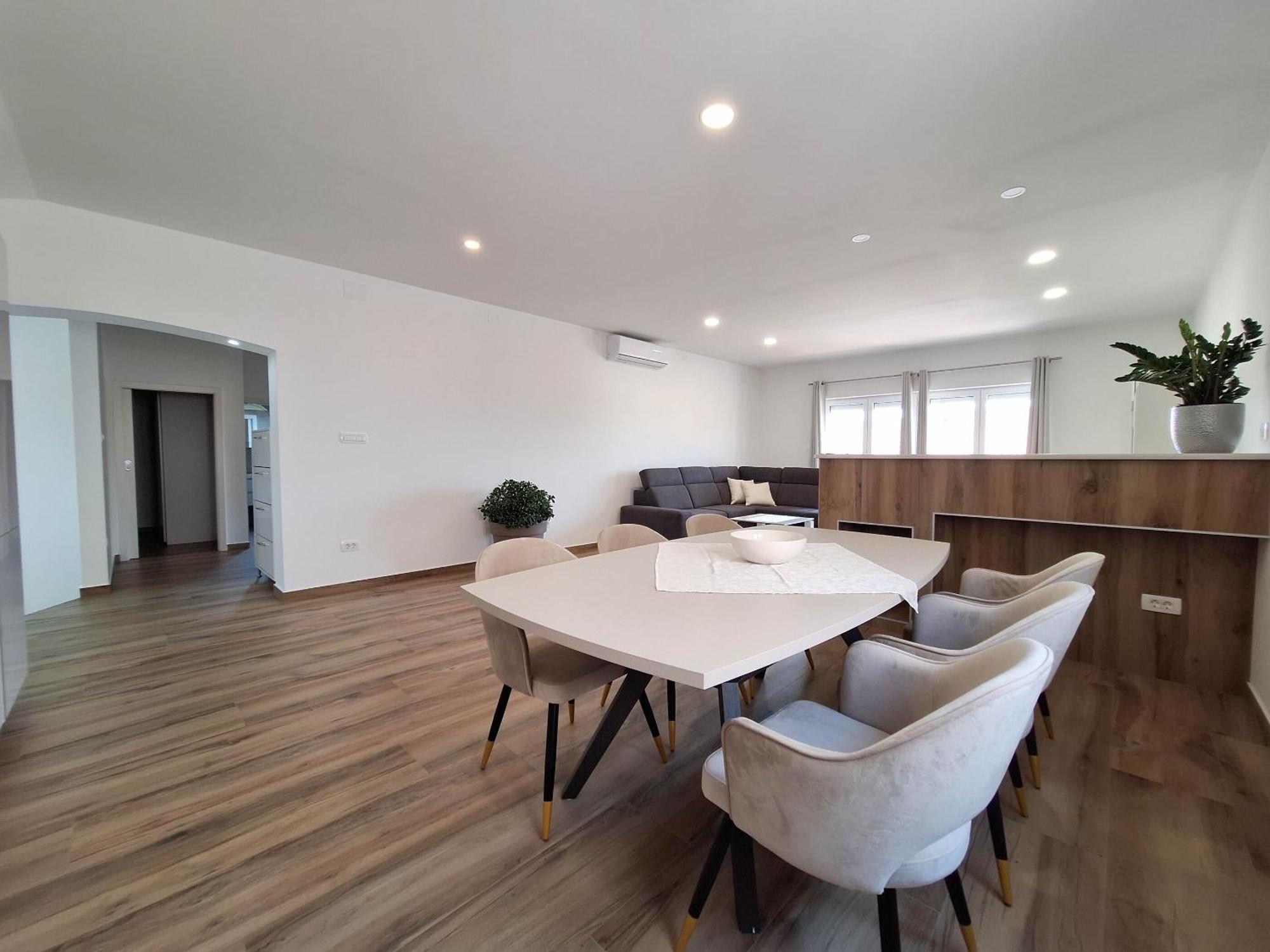 Apartments Kulas โนวีวีโนดอลสกี ภายนอก รูปภาพ